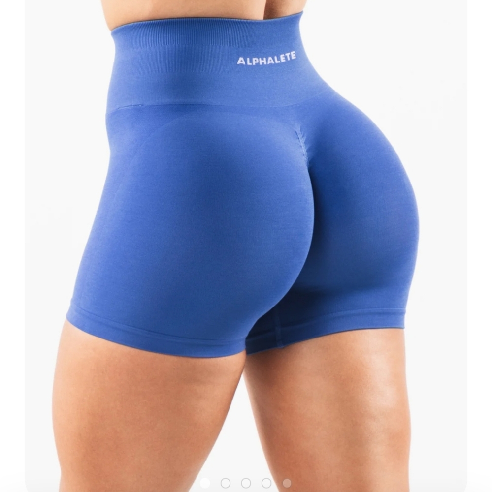 NWOT alphalete amplify shorts